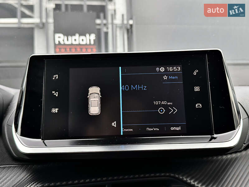 Внедорожник / Кроссовер Peugeot 2008 2021 в Киеве