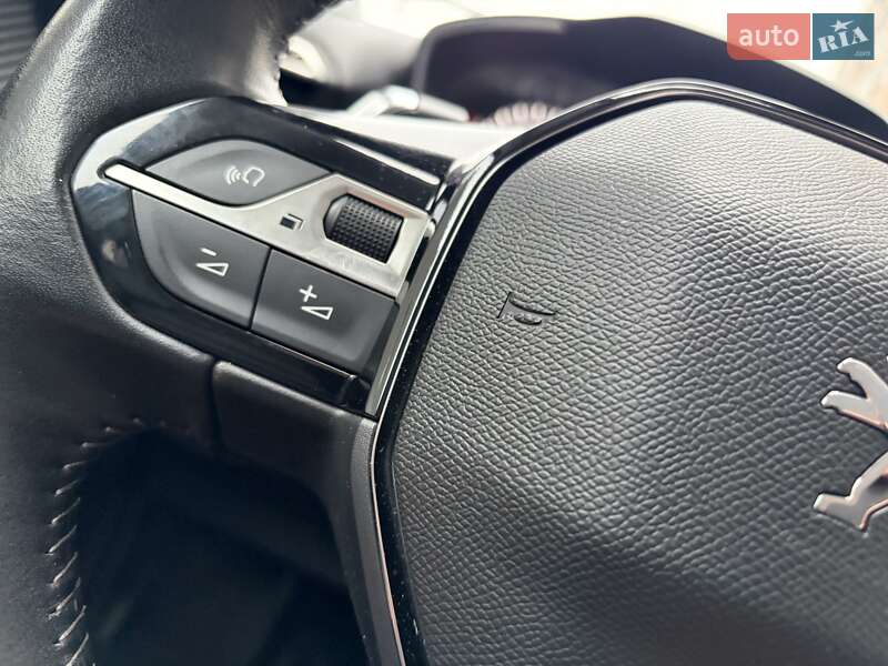 Внедорожник / Кроссовер Peugeot 2008 2021 в Киеве фото 37 Внедорожник / Кроссовер Peugeot 2008 2021 в Киеве