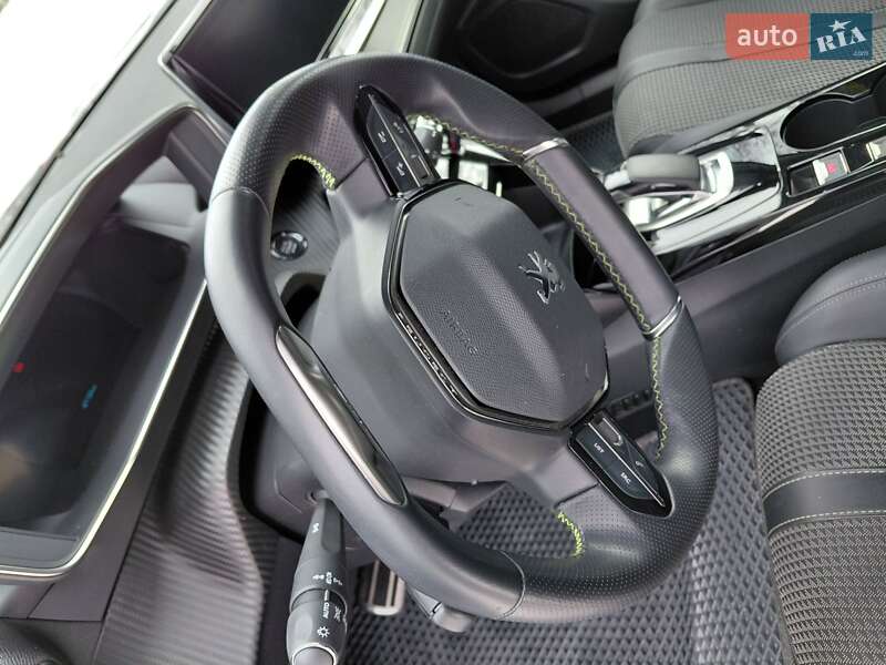 Внедорожник / Кроссовер Peugeot 2008 2021 в Шостке