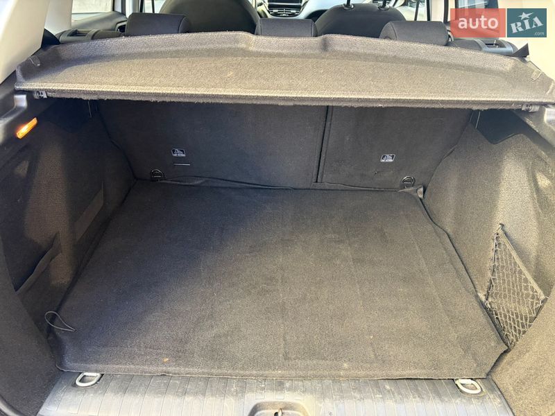 Внедорожник / Кроссовер Peugeot 2008 2019 в Киеве