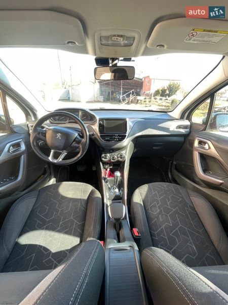 Внедорожник / Кроссовер Peugeot 2008 2014 в Львове