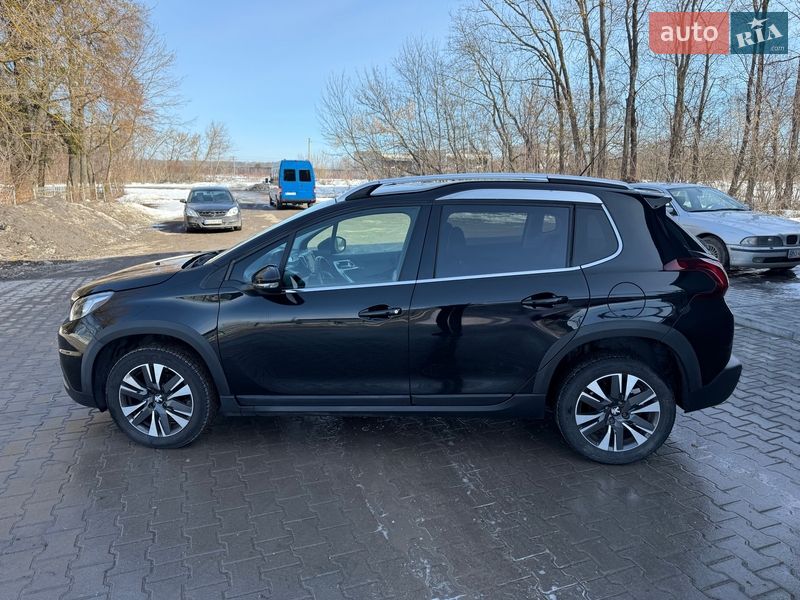 Внедорожник / Кроссовер Peugeot 2008 2017 в Тернополе