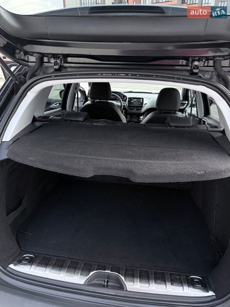 Позашляховик / Кросовер Peugeot 2008 2015 в Тернополі фото 13 Позашляховик / Кросовер Peugeot 2008 2015 в Тернополі