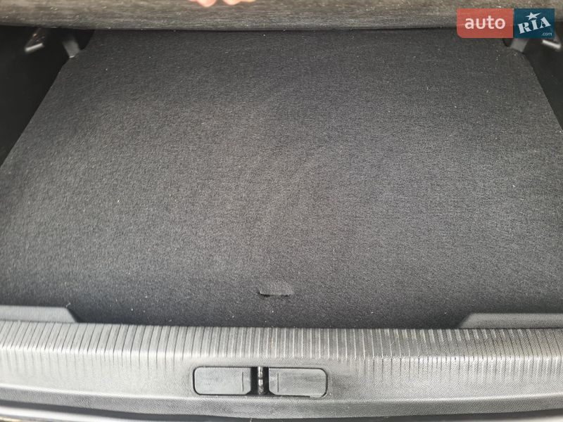 Внедорожник / Кроссовер Peugeot 2008 2020 в Виннице фото 36 Внедорожник / Кроссовер Peugeot 2008 2020 в Виннице