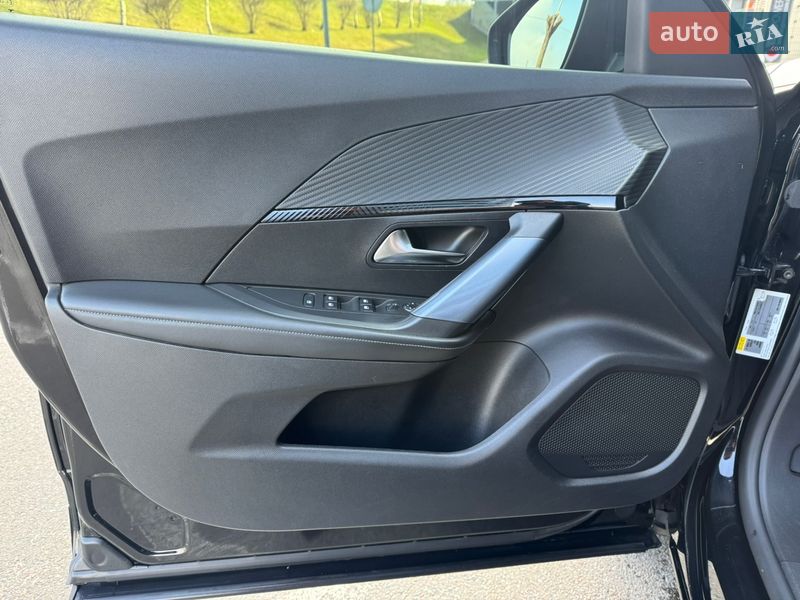 Позашляховик / Кросовер Peugeot 2008 2020 в Києві