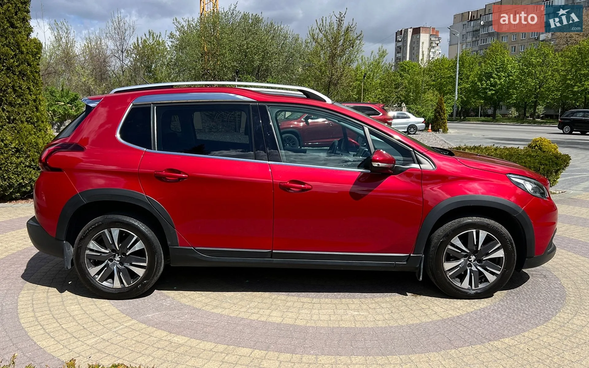 2017 Peugeot 2008 - мініатюра 8