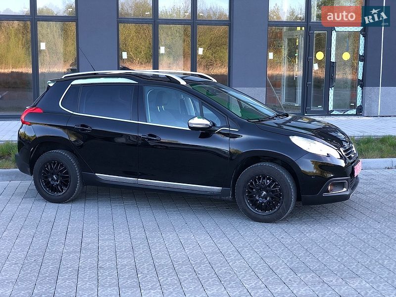 Внедорожник / Кроссовер Peugeot 2008 2014 в Львове