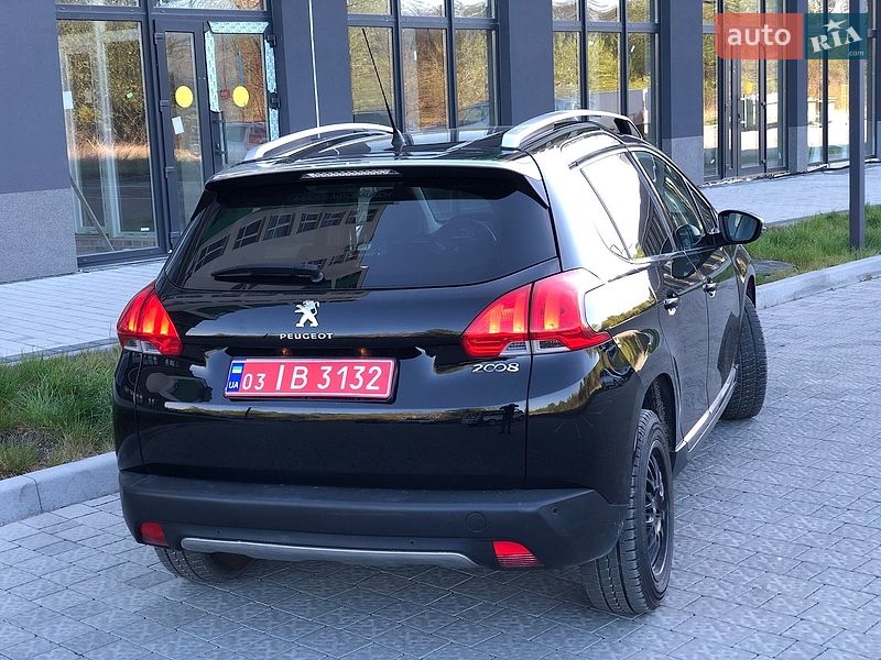 Внедорожник / Кроссовер Peugeot 2008 2014 в Львове
