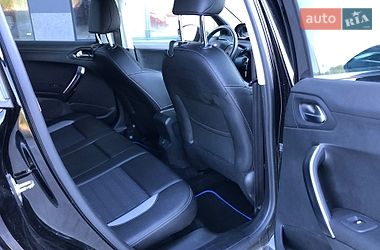 Внедорожник / Кроссовер Peugeot 2008 2014 в Львове