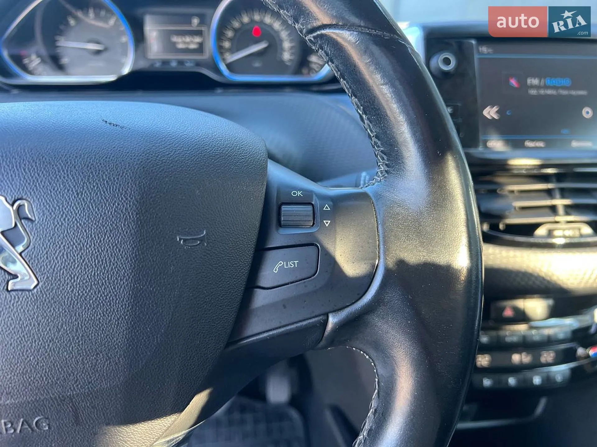 2019 Peugeot 2008 - мініатюра 23
