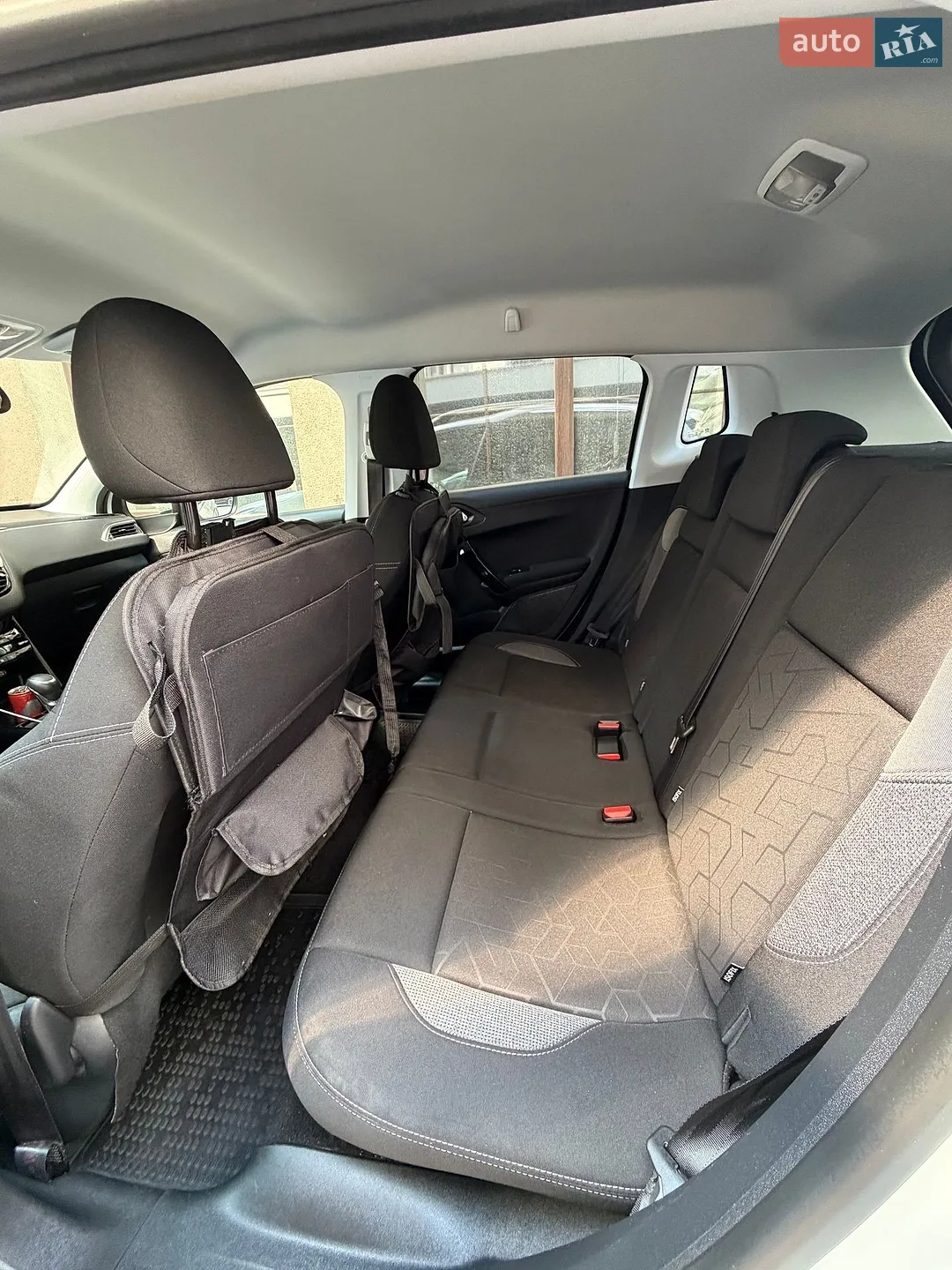 Peugeot 2008 2019 VIN VF3CUHNVTKY101917 фото оголошення 6 з 10
