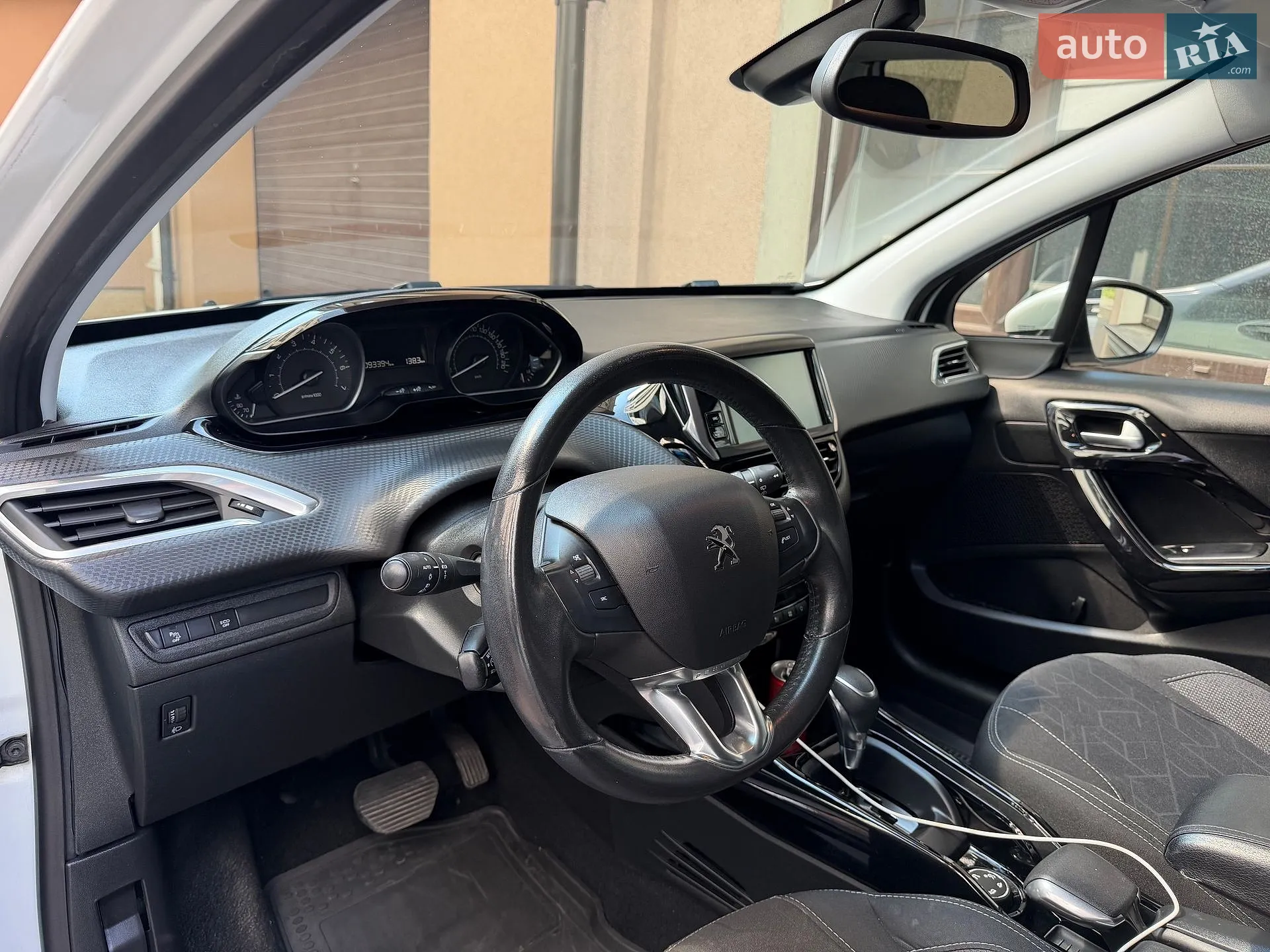 Peugeot 2008 2019 VIN VF3CUHNVTKY101917 фото оголошення 7 з 10