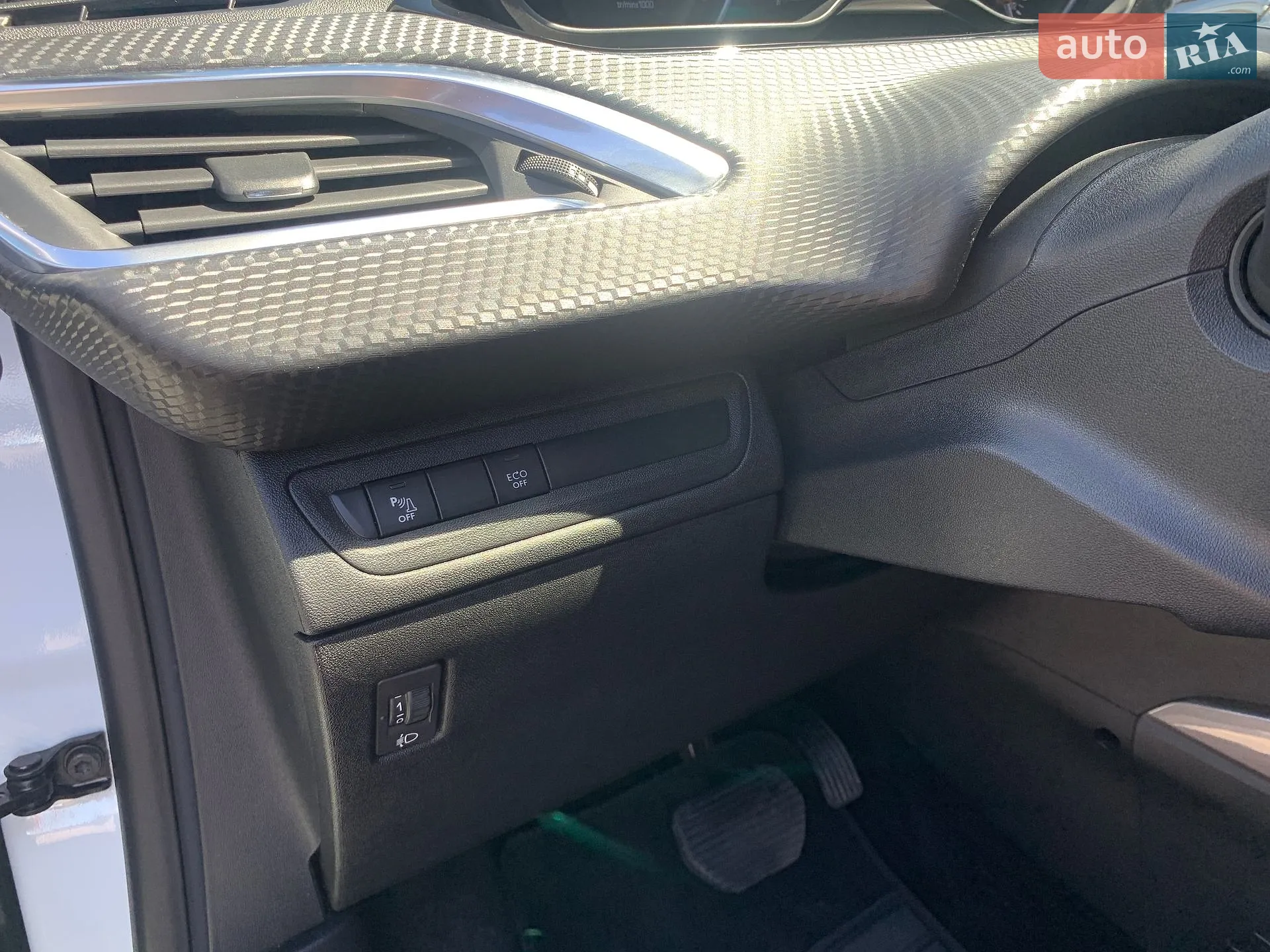 2018 Peugeot 2008 - мініатюра 20