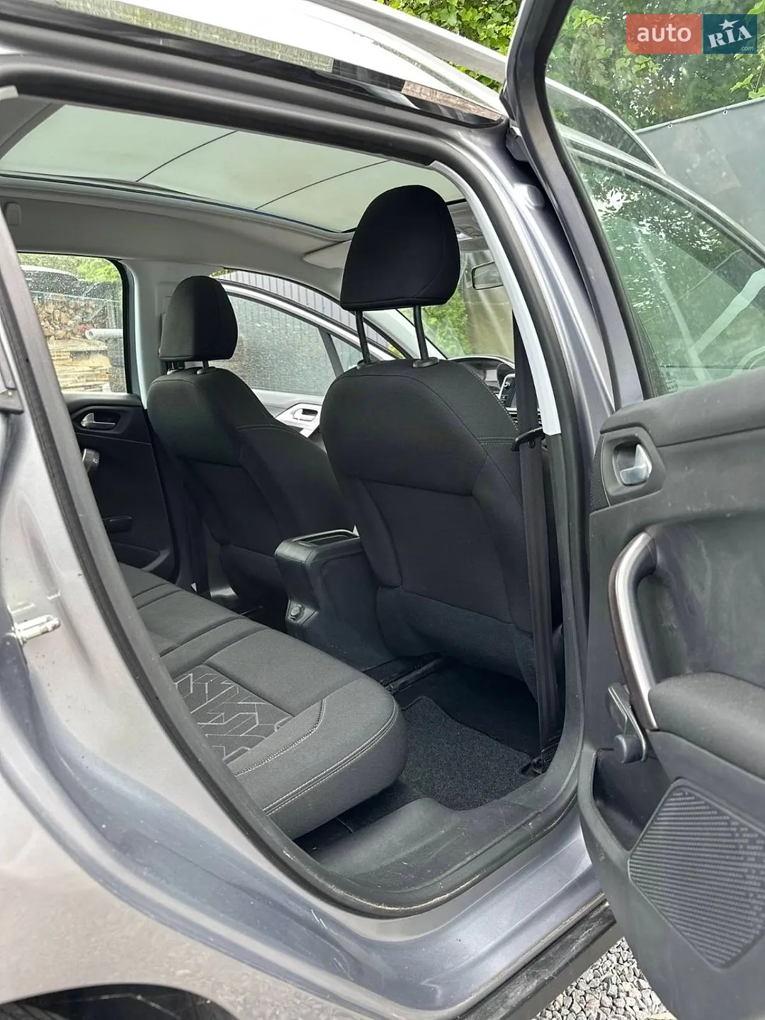 2014 Peugeot 2008 - мініатюра 7