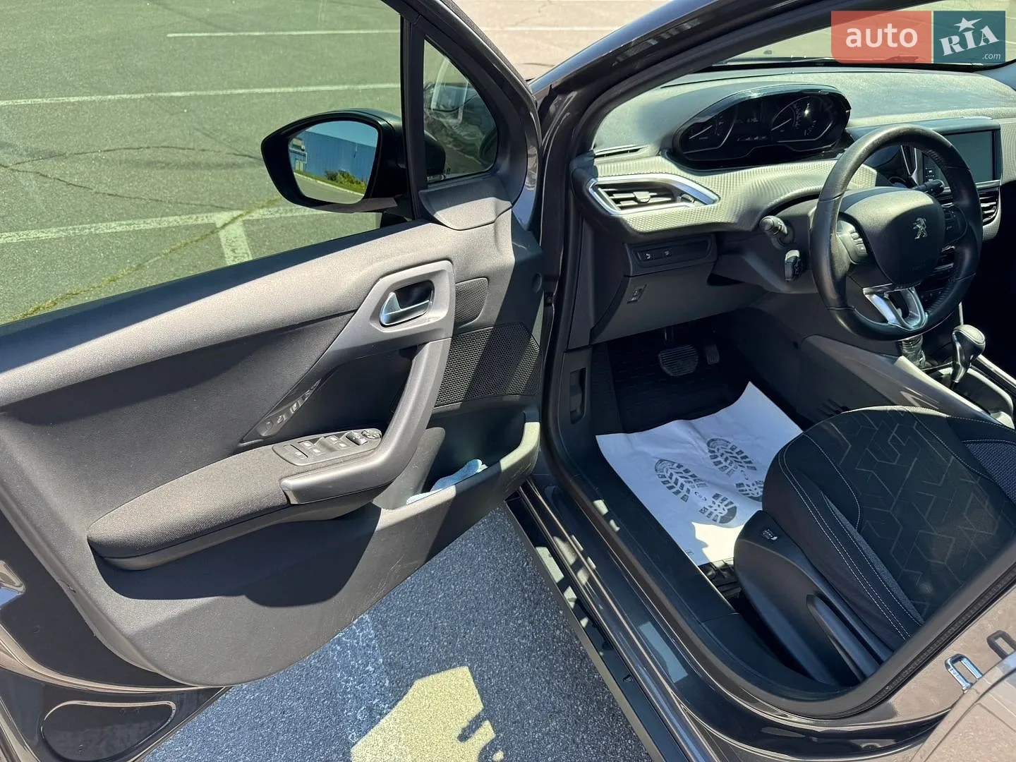 2019 Peugeot 2008 - мініатюра 15