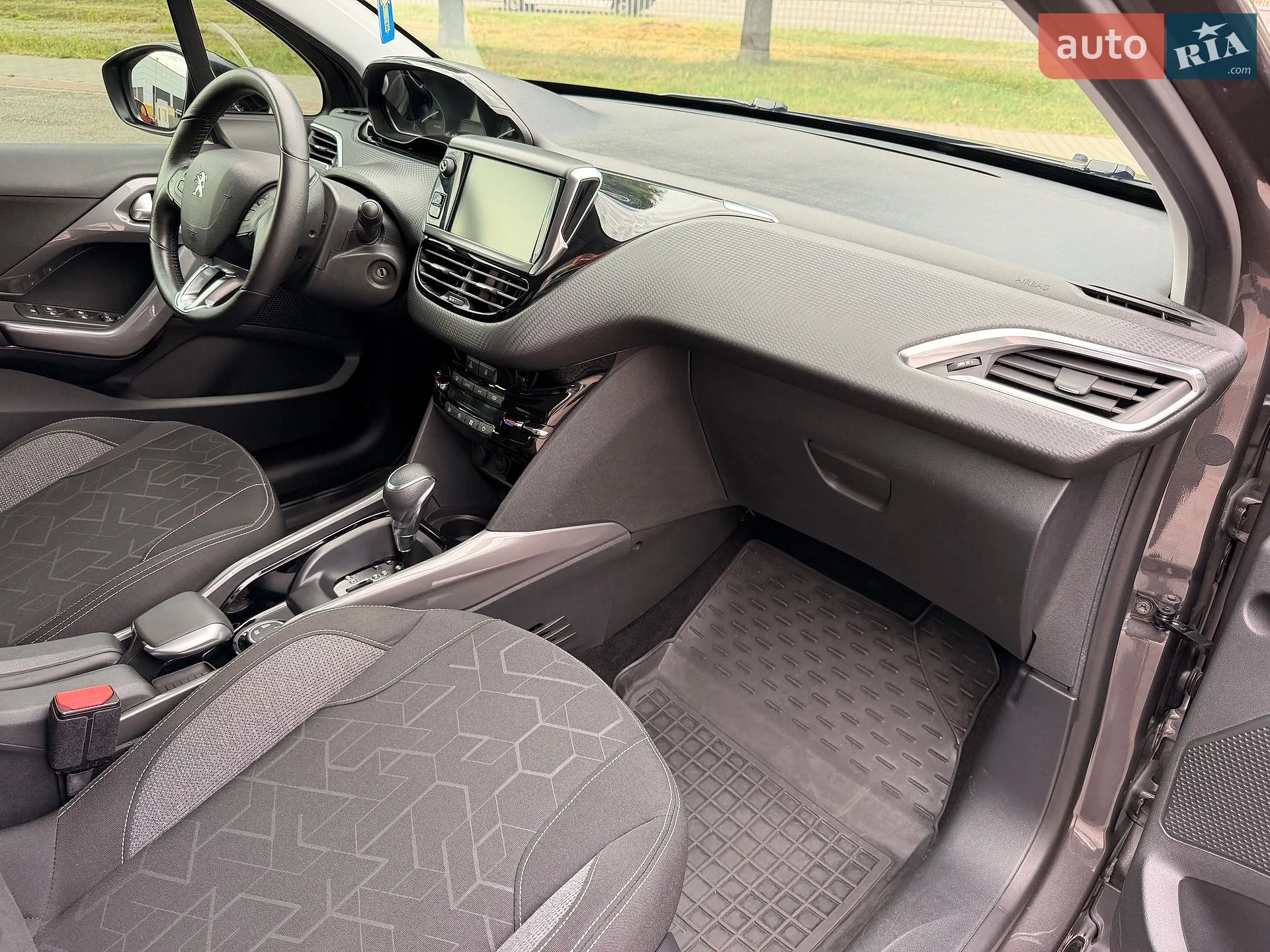 2019 Peugeot 2008 - мініатюра 23