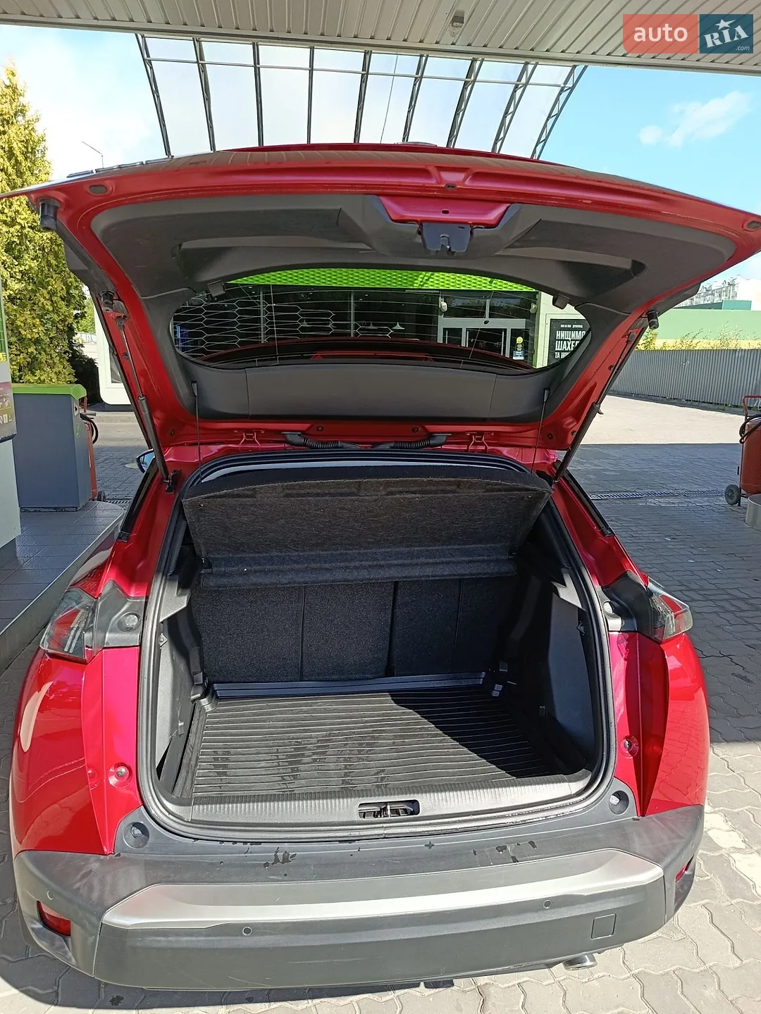 2020 Peugeot 2008 - мініатюра 5