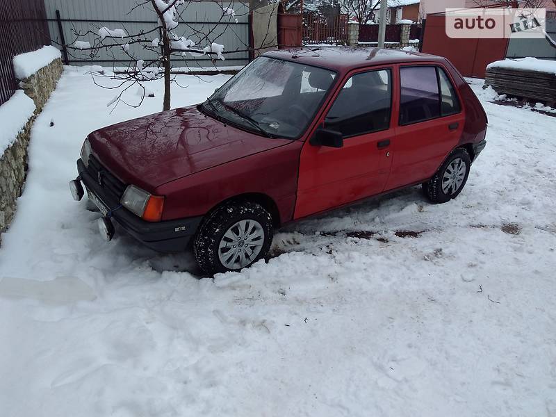 Хэтчбек Peugeot 205 1986 в Тернополе