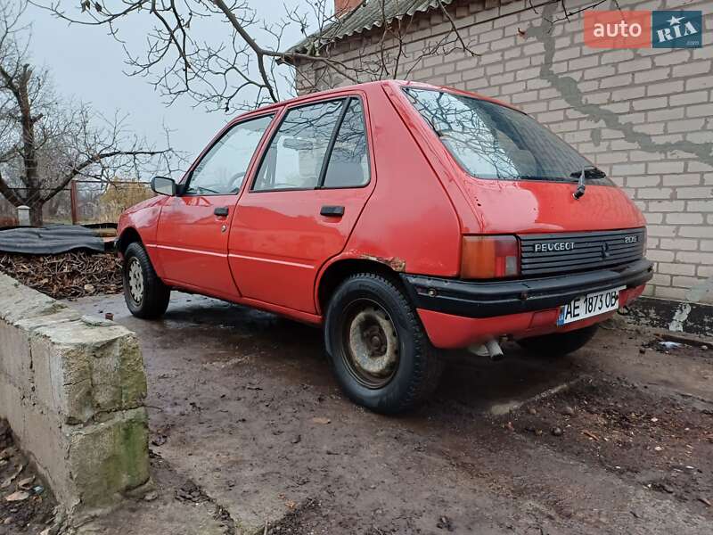 Хэтчбек Peugeot 205 1990 в Днепре