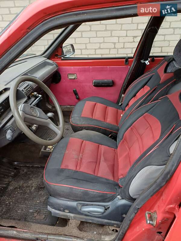 Хэтчбек Peugeot 205 1990 в Днепре