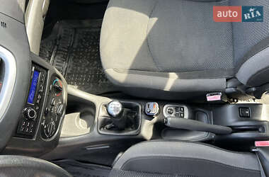 Хэтчбек Peugeot 206 plus 2011 в 