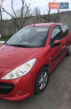 Хетчбек Peugeot 206+ 2009 в 