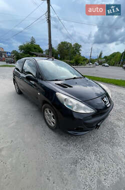 Хэтчбек Peugeot 206 plus 2010 в 