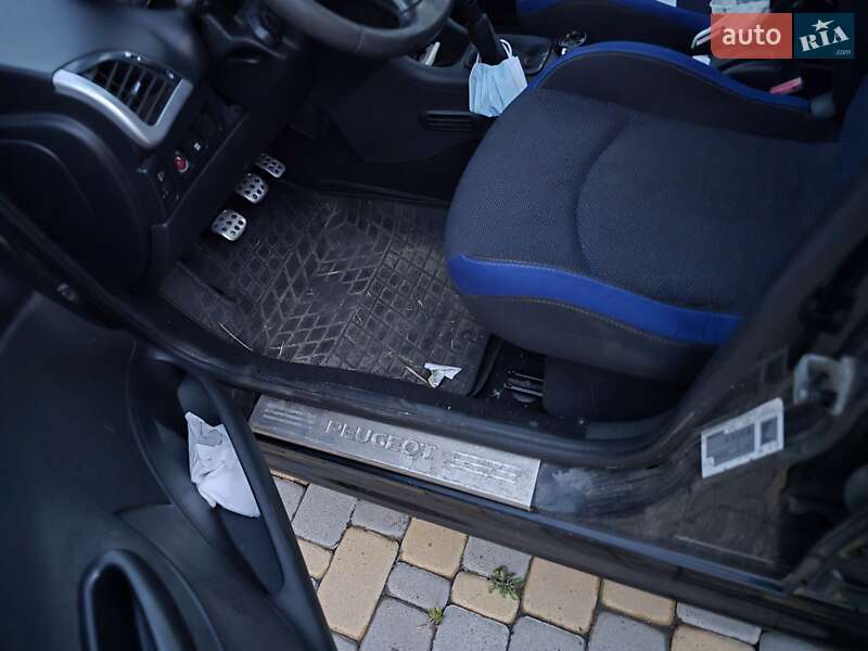Хетчбек Peugeot 206+ 2012 в Києві фото 13 Хетчбек Peugeot 206+ 2012 в Києві