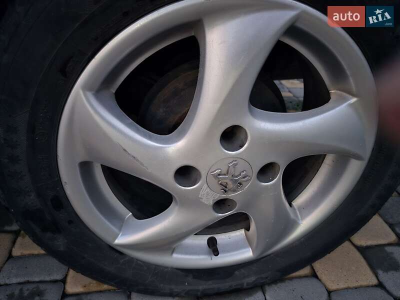 Хетчбек Peugeot 206+ 2012 в Києві фото 22 Хетчбек Peugeot 206+ 2012 в Києві