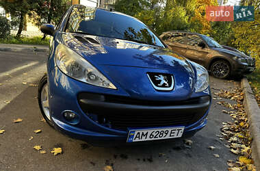 Хэтчбек Peugeot 206 plus 2012 в Киеве
