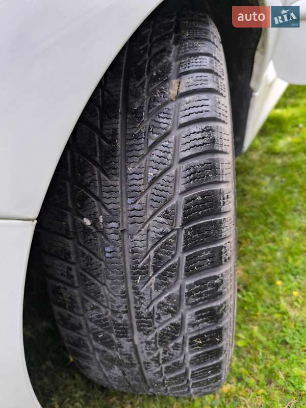 Хэтчбек Peugeot 206 plus 2010 в Дубно