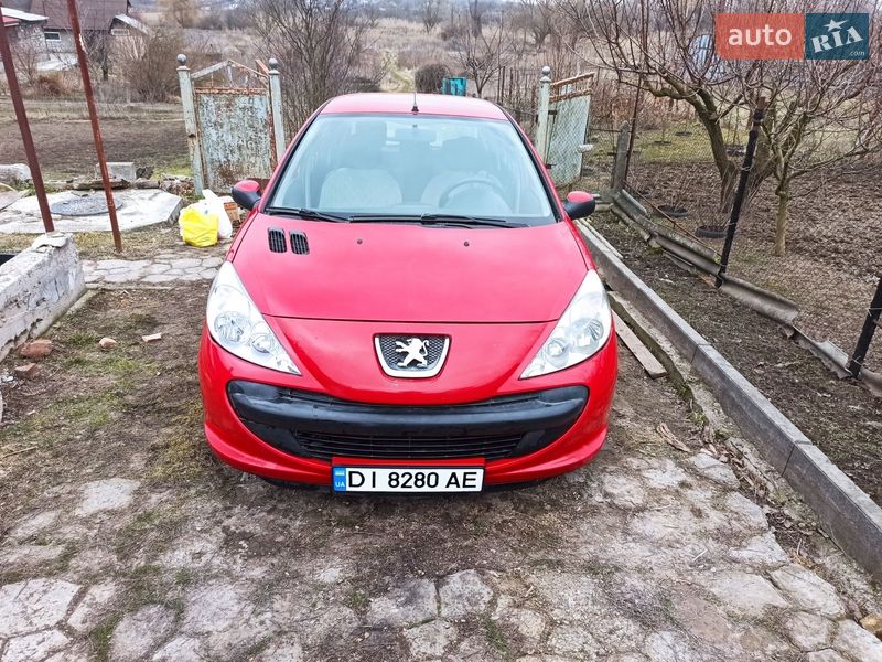 Peugeot 206+ 2011