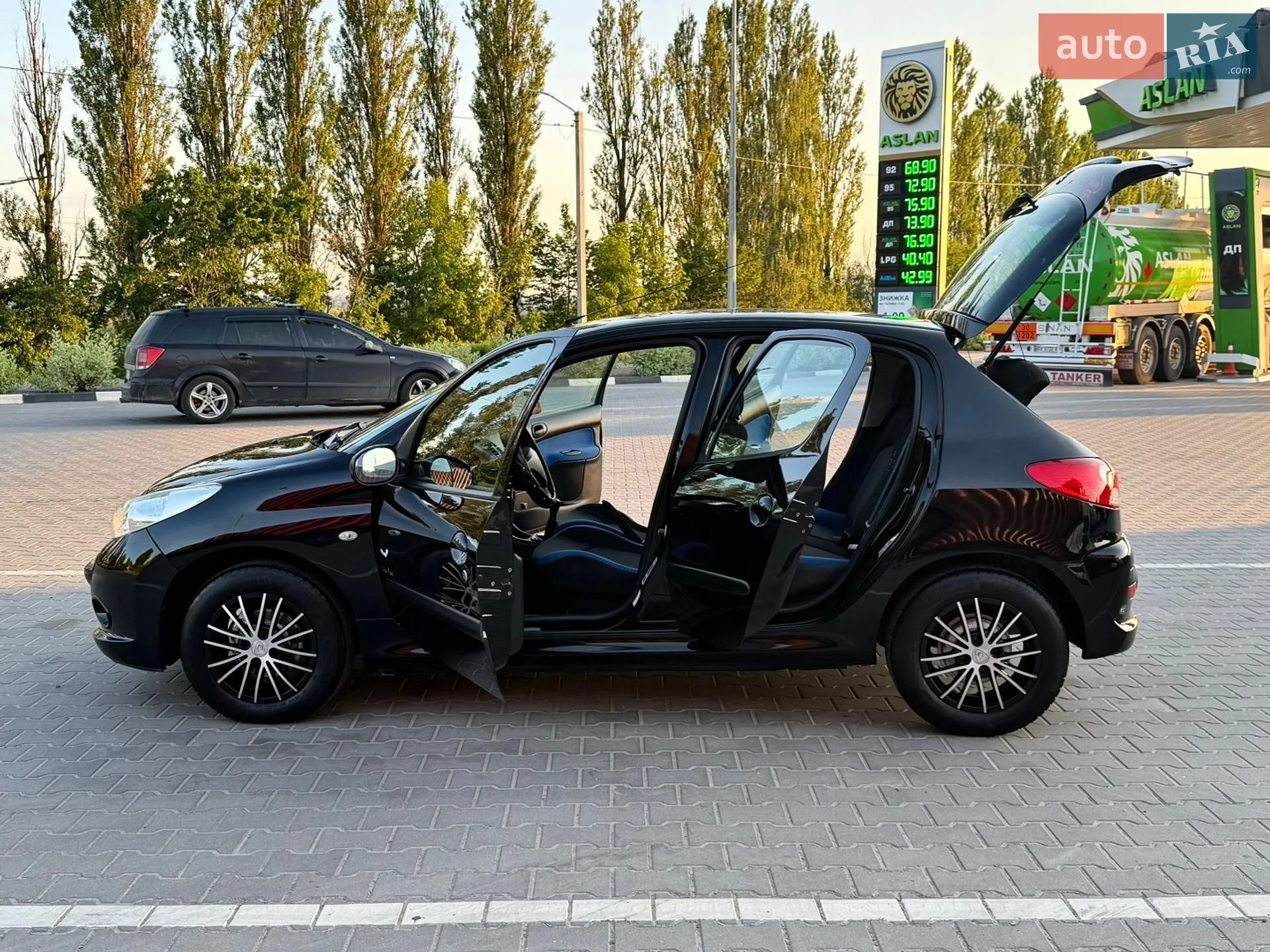 2010 Peugeot 206 - мініатюра 36