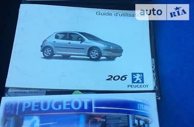 Хэтчбек Peugeot 206 2001 в Киеве