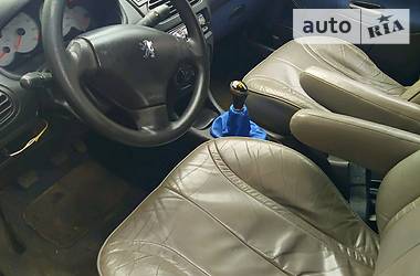 Хэтчбек Peugeot 206 2002 в Коломые