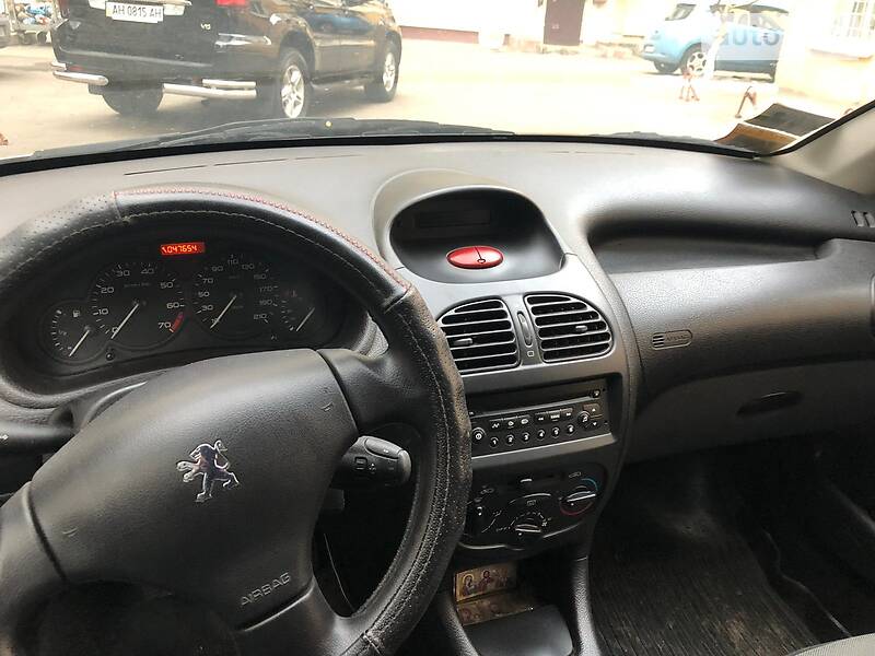 Седан Peugeot 206 2008 в Києві