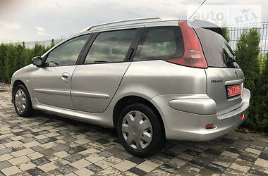 Универсал Peugeot 206 2004 в Луцке