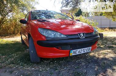 Хэтчбек Peugeot 206 2005 в Днепре