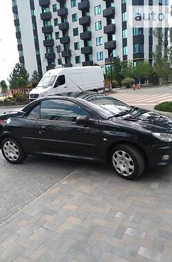 Кабриолет Peugeot 206 2004 в Киеве