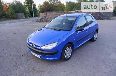 Хэтчбек Peugeot 206 2000 в Ужгороде