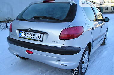 Хетчбек Peugeot 206 2003 в Вінниці