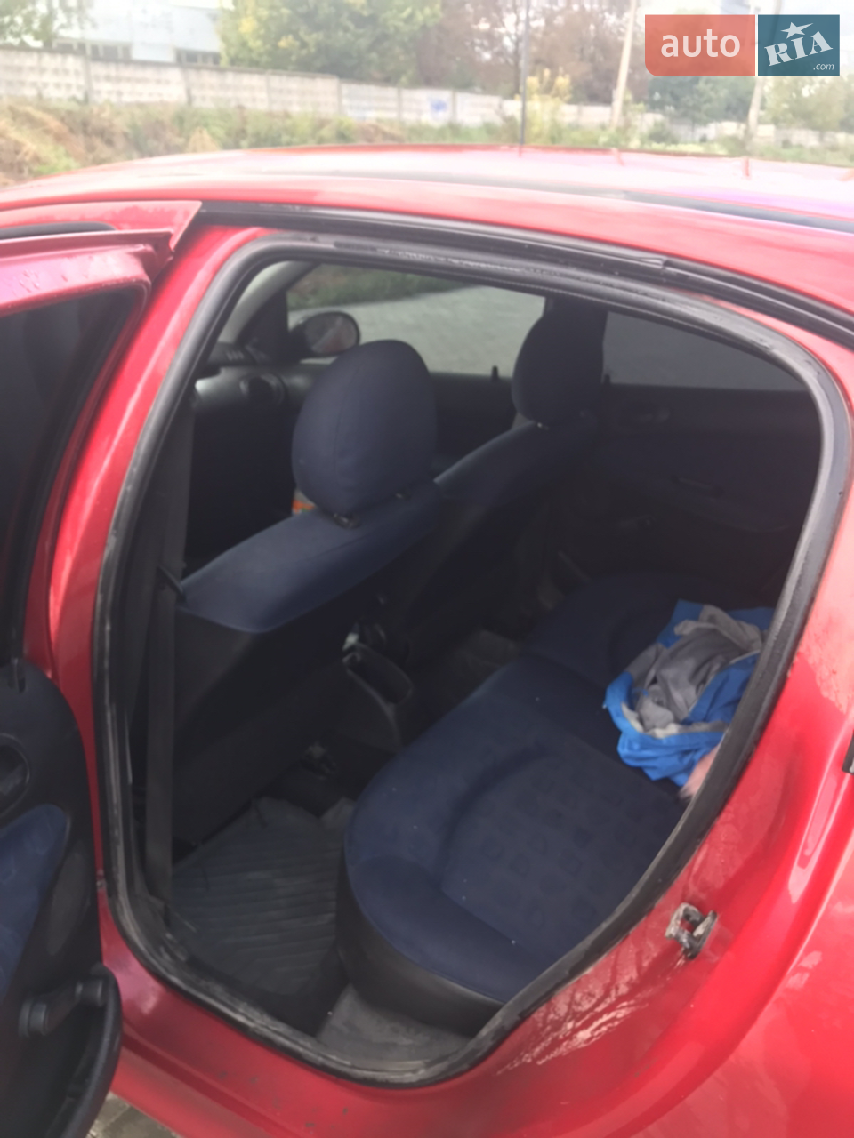 2001 Peugeot 206 - мініатюра 11