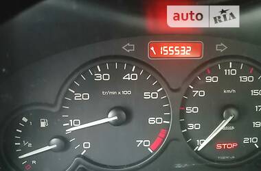 Седан Peugeot 206 2010 в 