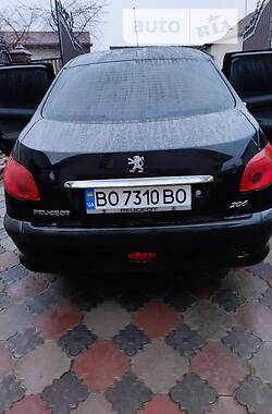 Седан Peugeot 206 2007 в Чорткове