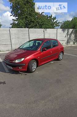 Хетчбек Peugeot 206 2002 в Чернігові