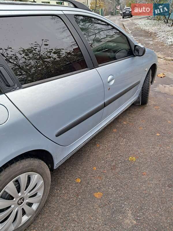 Універсал Peugeot 206 2003 в Львові