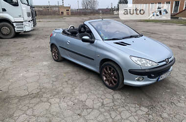 Кабриолет Peugeot 206 2002 в Дубно