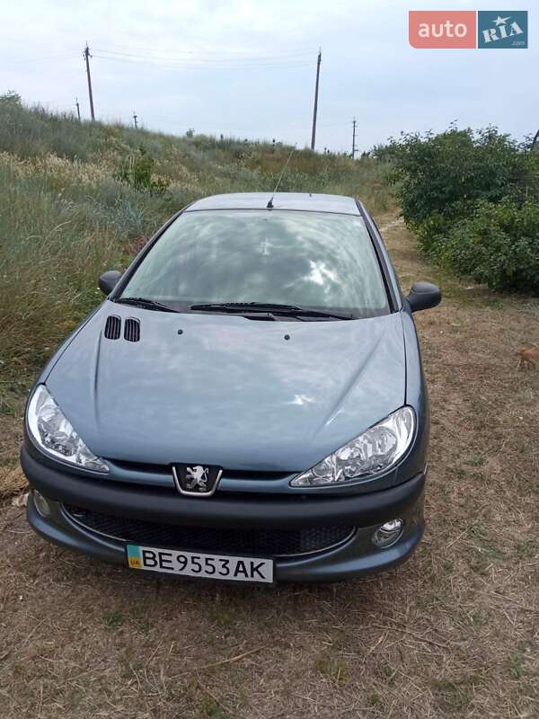 Peugeot 206 2008