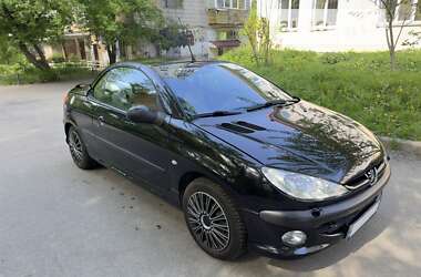 Кабриолет Peugeot 206 2002 в Киеве