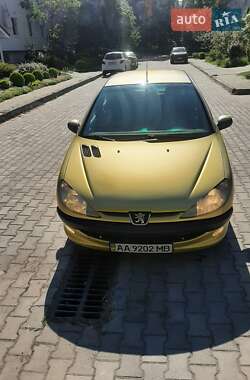 Peugeot 206 2003